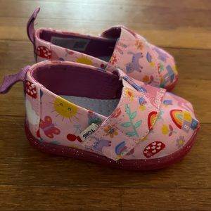 Toms (pink) Baby size 4. Never worn!